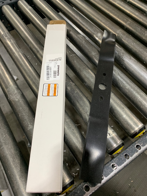 Photo 1 of Greenworks Replacement Lawn Mower Blade fits GW 21" Mowers Model 25112 & 25022