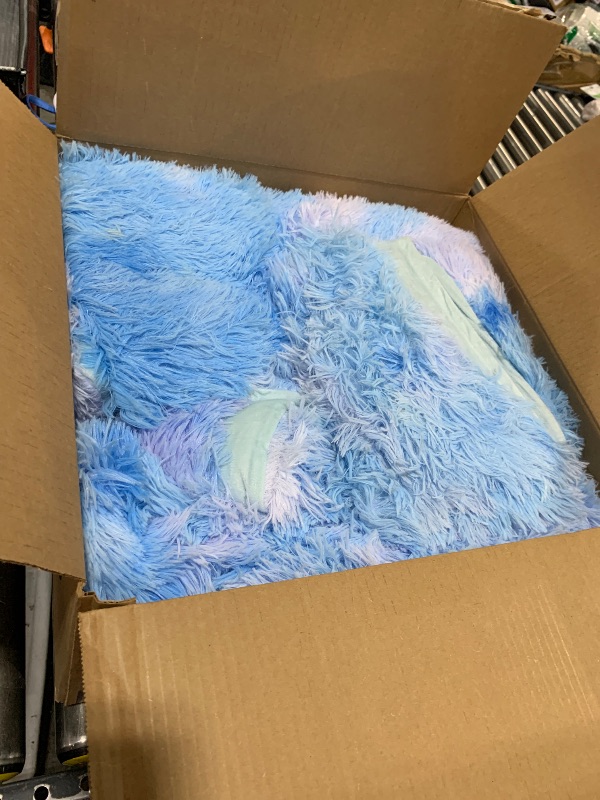 Photo 1 of WINLIFE Shaggy Bedding Set - Faux Fur Flannel Furry Comforter, Microfiber Plush Comforters with Pastel Gradient Ombre Tie Dye Multicolor Pattern for Girls & Adults (3Pcs, Full, Purple Blue)
