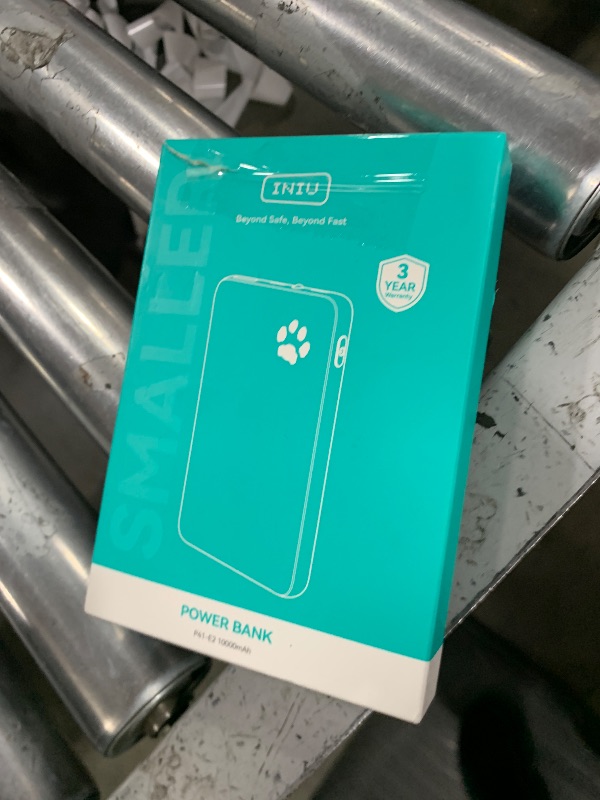 Photo 1 of INIU Portable Charger, Lightest 10000mAh 45W PD Power Bank, USB C in&Out Fast Charging Battery Pack, External Phone Powerbank Compatible with iPhone 16 15 14 13 Samsung S22 S21 Google iPad etc