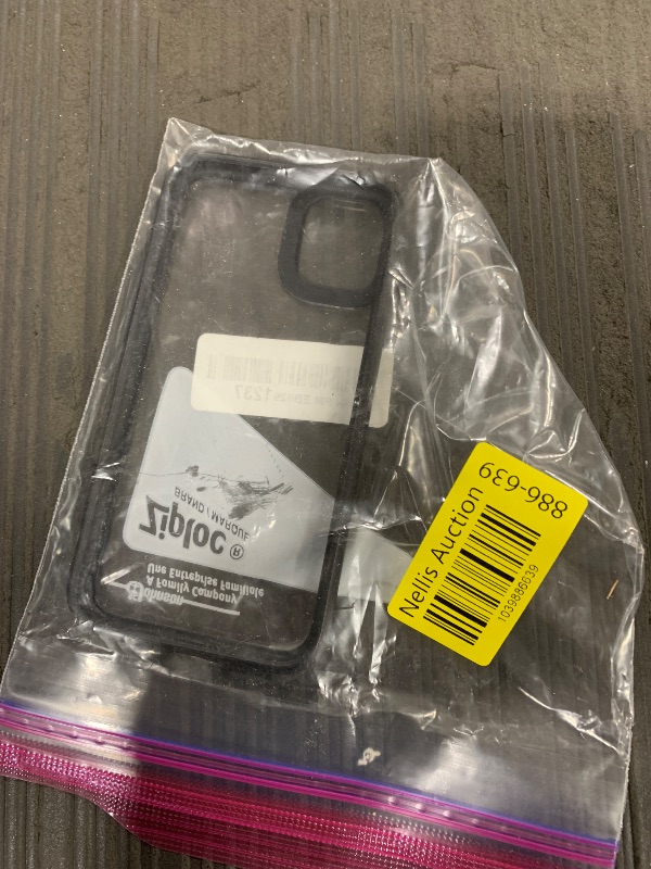 Photo 1 of phone case iphone 11