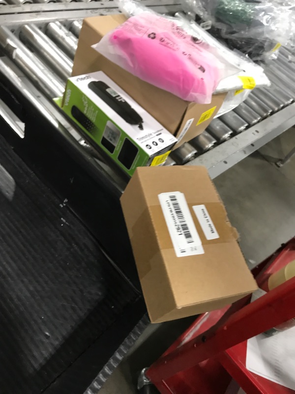 Photo 1 of Flashlight LED Work Light for Dewalt 10.8V-12V Rechargeable Rotatable Torch Lamps Outdoor LED Work Light for Dewalt 12V MAX Li-ion battery DCB124 DCB120 DCB123 DCB127(Tool Only)