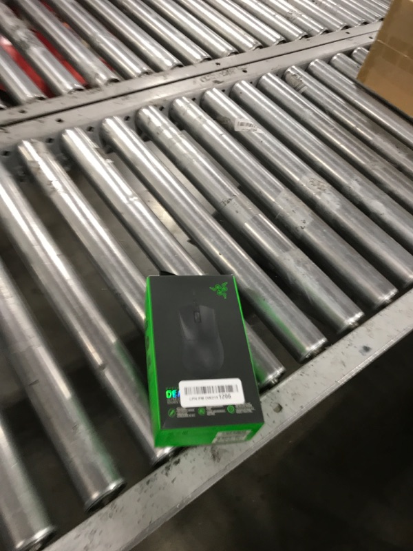 Photo 1 of Razer DeathAdder V3 Wired Gaming Mouse: 59g Ultra Lightweight - Focus Pro 30K Optical Sensor - Fast Optical Switches Gen-3-8K Hz HyperPolling-6 Programmable Buttons -Ergonomic -Speedflex Cable- Black