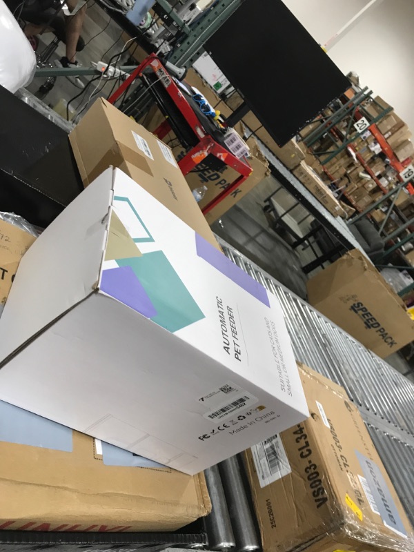 Photo 1 of Automatic Cat Feeders, 3L Timed Cat Dry Food Dispenser, Dual Power Supply, Programmable Portion Size, Auto Pet Feeder for Cats and Small Dogs