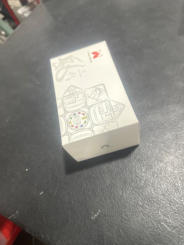 Photo 1 of cuberspeed X Man Tornado V3 M Stickerless Speed Cube Tornado v3 core Magnet 3x3 stickerless Magnetic Cube Tornado 3x3x3 Cube 3x3 Magnetic Core Flagship