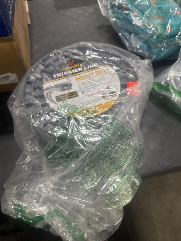 Photo 1 of A ANLEOLIFE 5-Pound Heavy Duty Sawtooth .170-inch-by-440-ft Dual Core String Serrated Trimmer Line Spool,with Bonus Line Cutter