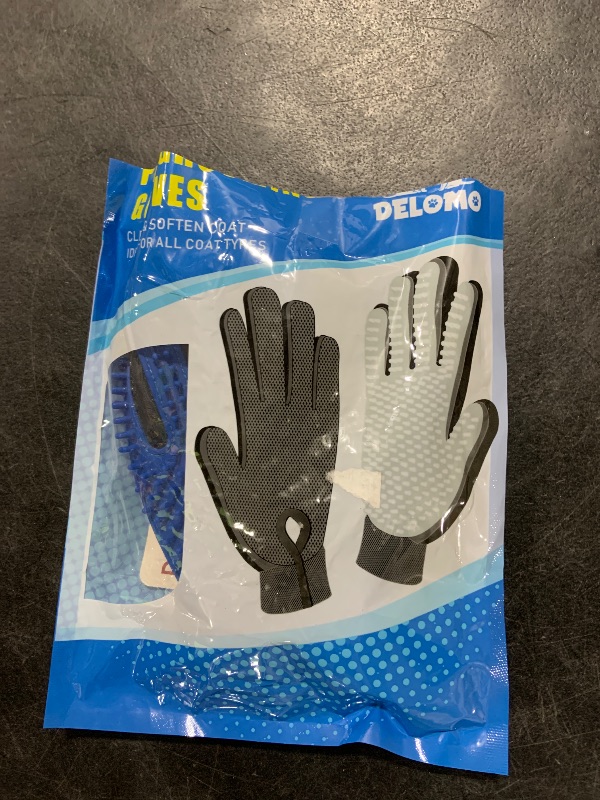Photo 1 of Upgrade Efficient Pet Hair Remover Gloves - Gentle Shedding Brushes for Dogs, Cats & Horses with Long and Short Hair - 1 Pair (Blue)