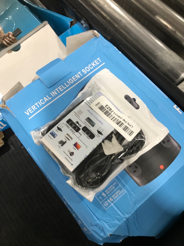 Photo 1 of LIEZHUA Upgrade Ethernet Splitter 1 to 3 High Speed 1000Mbps, LAN With USB Power Cable, RJ45 for Cat5/5e/6/7/8 Cable Gigabit Internet [3 Devices Simultaneously Networking]