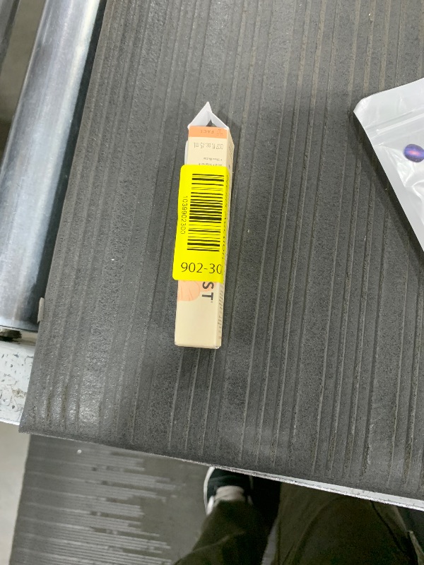 Photo 1 of Honest Beauty Fresh Flex Concealer with Niacinamide + Vitamin E + Hyaluronic Acid | Vegan + Cruelty free | Toffee, 0.17 fl oz