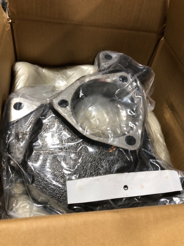 Photo 1 of Front Left & Right Side Steering Knuckle for 2007-2014 Cadillac Escalade ESV & Silverado Suburban Sierra 1500 & Tahoe Yukon XL, 2007-2013 EXT & Chevy Avalanche, 698-070 698-071
