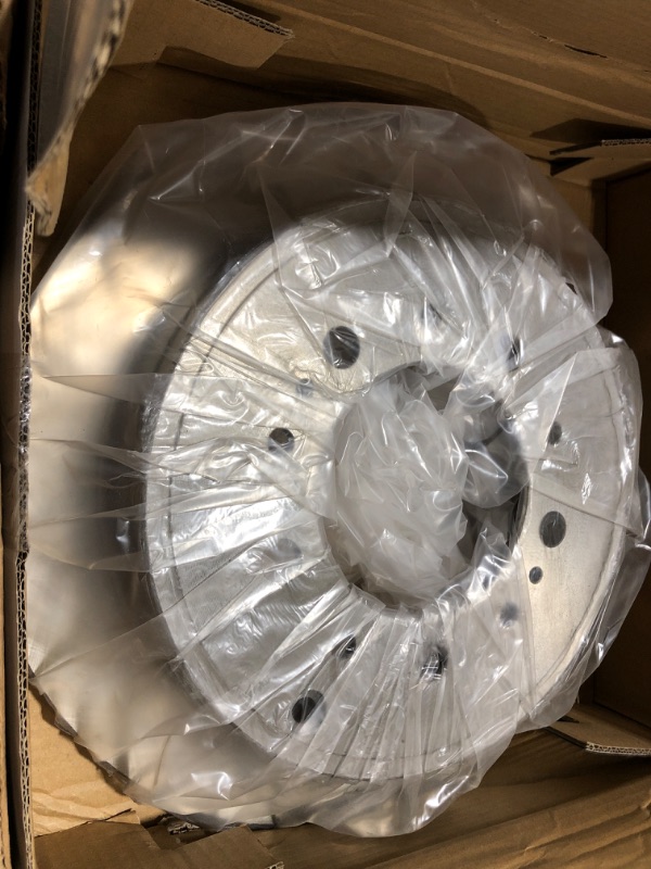 Photo 1 of Bendix Premium PRT5719 Rear Brake Rotor for Lexus LX570 2011-2008, LX570 2021-2013, Toyota Land Cruiser 2011-2008, Land Cruiser 2021-2013, Sequoia 2022-2008, Tundra 2021-2007
