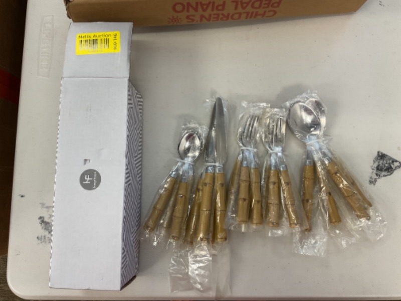 Photo 1 of Bamboo Flatware Set 20 Piece, Hoften Plastic Handle Silverware Set for 4, Stainless Steel Cutlery Include Fork Spoon and Knife, Utensils for Daily Used and Party.