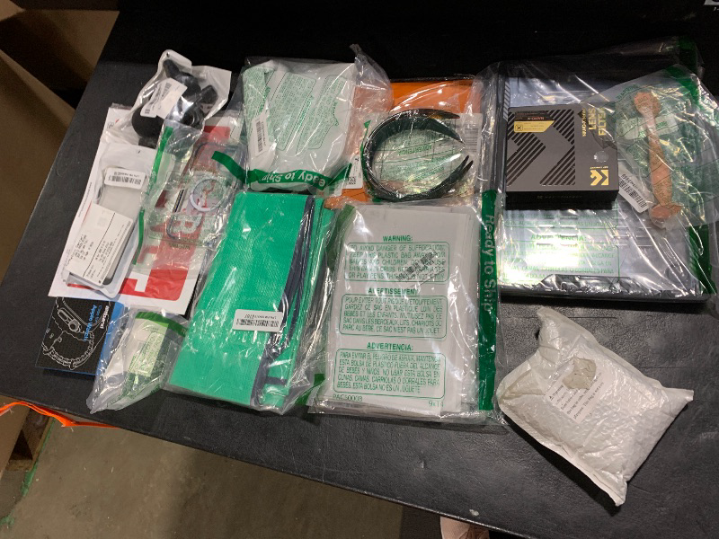 Photo 1 of bag of mixed items