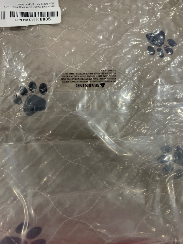 Photo 1 of Washable Dog Pee Pads with Puppy Grooming Gloves,Puppy Pads,Reusable Pet Training Pads,Large Dog Pee Pad,Waterproof Pet Pads for Dog Bed Mat,Super Absorbing Whelping Pads