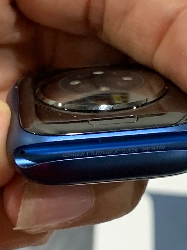 Photo 1 of Apple Watch Series 7 (GPS + Cellular, 41mm) Blue Aluminum Case with Abyss Blue Sport Band, Regular (Renewed)
