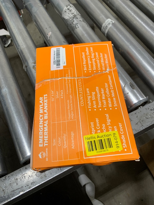 Photo 1 of QIO CHUANG Emergency Mylar Thermal Blankets -Space Blanket Survival kit Camping Blanket (4-Pack). Perfect for Outdoors, Hiking, Survival, Bug Out Bag ?Marathons or First Aid 1