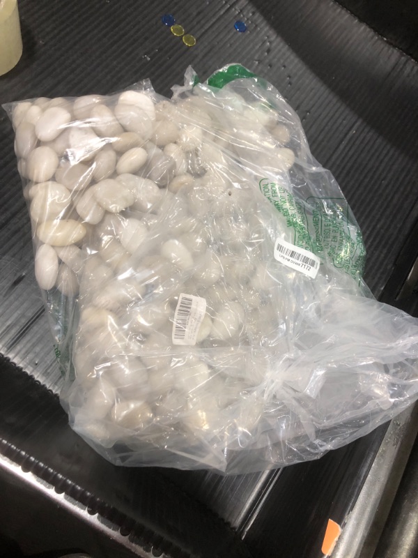 Photo 1 of FANTIAN 20 lbs White Rocks for Gardens, 1-2 inch Decorative Pebbles for Plants Outdoor, White River Rocks for Landscaping, Indoor Plants, Planter, Aquarium, Vase and Bird Bath