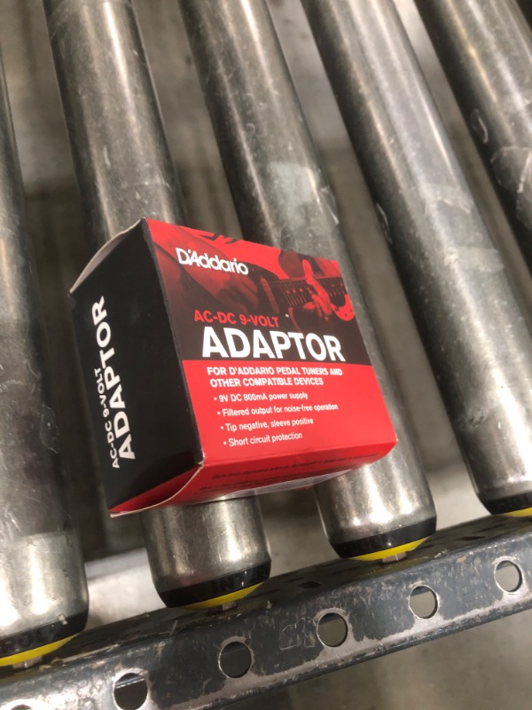 Photo 1 of D'Addario Accessories Guitar Pedal Power Supply - DC 9V Power Cord - 9V Power Supply for Guitar Pedals - Pedalboard Power Supply - PW-CT-9V