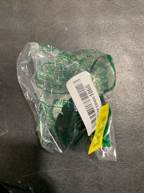 Photo 1 of Gas Cap,Fuel Cap Replace 77300-53010 Compatible with 2000-2006 Toyota,2004-2006 Scion,2001-2006 Lexus,2001-2005 GS300 GS430 IS300 LX470 RAV4 Sequoia,2001-2003 Highlander Sienna,2001-2002 4Runner