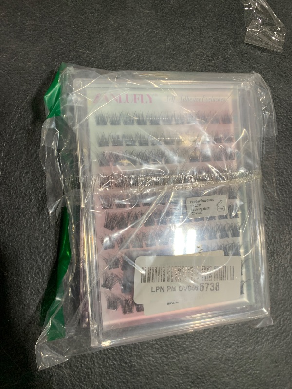 Photo 1 of Self Adhesive Eyelashes Natural Self Adhesive Lash Clusters Pre glued Eyelash Clusters zanlufly No Glue Needed Lashes Wispy C-curly Cluster Eyelash extensions 10-16MM Individual Lashes