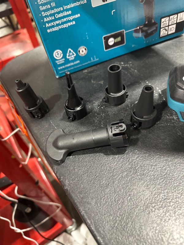 Photo 1 of Makita DAS180Z 18V Li-ion LXT Brushless Dust Blower – Batteries and Charger Not Included