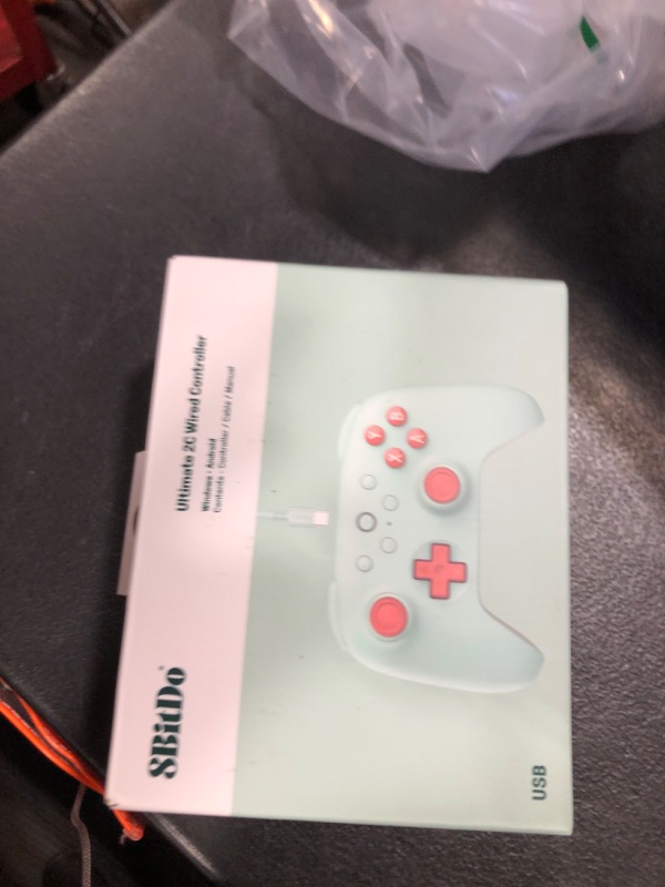 Photo 1 of 8Bitdo Ultimate 2C Hall Effect Joysticks and Hall Triggers Wired Controller for Windows PC and Android, with Remappable L4/R4 Bumpers, Turbo function & Rumble vibration (Mint)