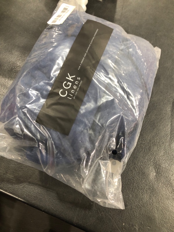 Photo 1 of Extra Deep Cal King Fitted Sheet - Hotel Luxury Single Fitted Sheet Only - Easily Fits 18 inch to 24 inch Mattress - Ultra Soft, Wrinkle Free with Extra Deep Pockets - Breathable & Comfy - Navy Blue