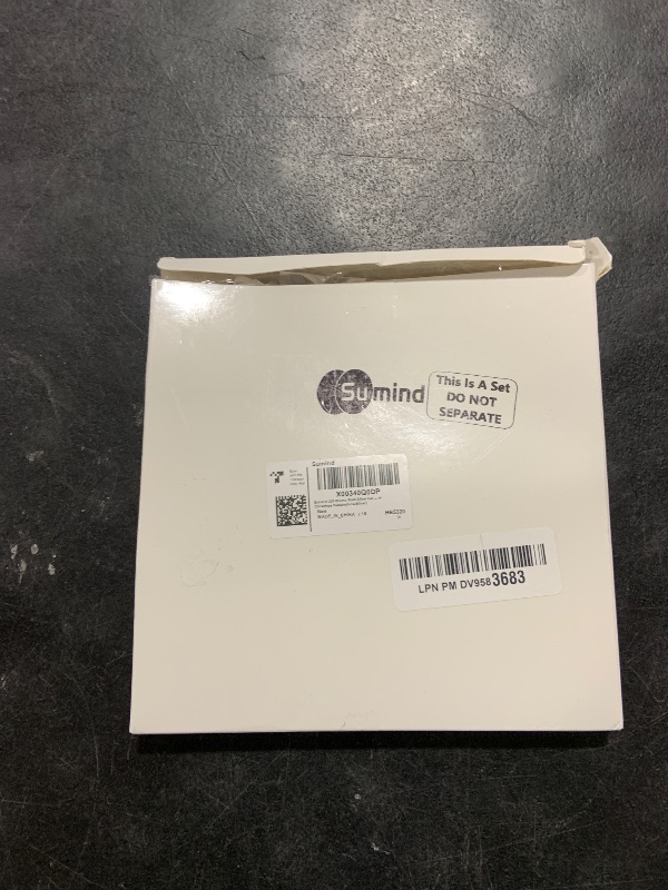 Photo 1 of Sumind 200 Grams Gold Silver Large Metallic Confetti Rose Glitter Throwable Table Scatter Foil Confetti for Wedding Birthday Party Baby Shower Graduation Christmas Celebrations(Silver)