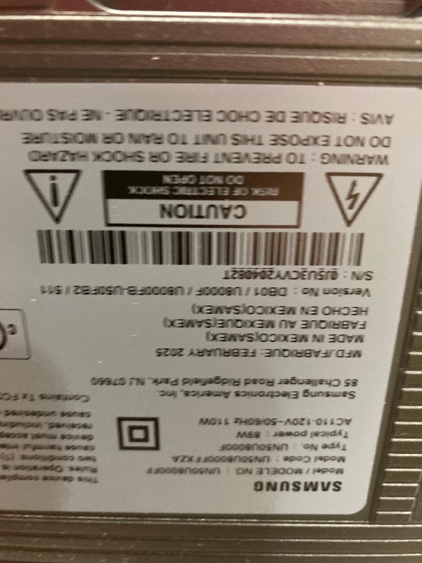 Photo 1 of **SMASHED SCREEN FINAL SALE**SAMSUNG 50-Inch Class Crystal UHD U8000F 4K Smart TV (2025 Model) Endless Free Content, Crystal Processor 4K, MetalStream Design, Knox Security, Alexa Built-in