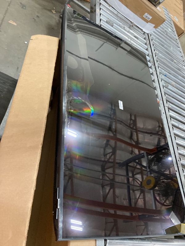 Photo 1 of **SMASHED SCREEN FINAL SALE**SAMSUNG 55-Inch Class Crystal UHD 4K DU7200 Series HDR Smart TV w/Object Tracking Sound Lite, PurColor, Motion Xcelerator, Mega Contrast, Q-Symphony (UN55DU7200, 2024 Model)