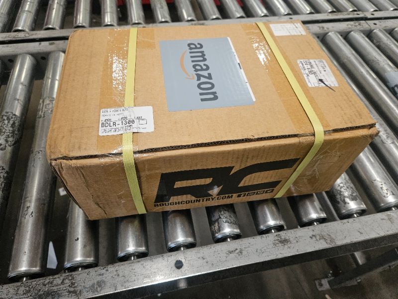 Photo 1 of ** SEE NOTES ** Rough Country RPT2 Running Boards for Toyota Tundra (2022-2025) Crew Cab ** HARDWARE ONLY ** 