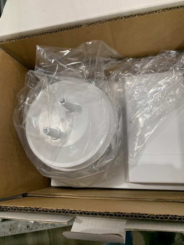 Photo 1 of 1000ml Portable Veterinary Suction Machine for Home Use 110V