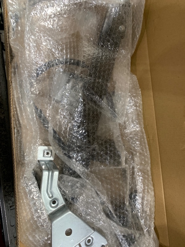 Photo 1 of ***PARTS ONLY ***WEDOAUTO 749-228 Rear Left Driver Side Power Window Regulator Fit For Cadillac Escalade 2002-2006, For Chevrolet Tahoe 2000-2006, For GMC Yukon 2000-2006 Replace# 15135972, 19260050