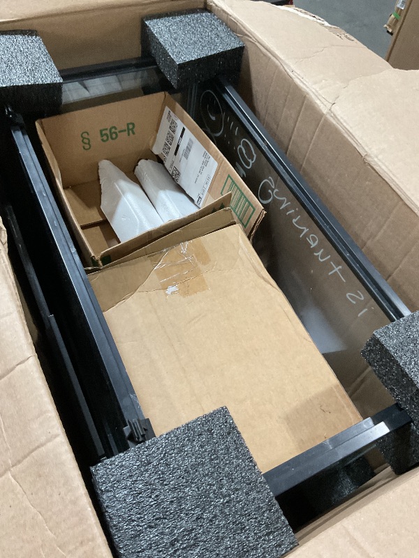 Photo 1 of (Item is heavily used) GloFish 20 Gallon Aquarium Kit with LED Lights, Decor Heater and Filter