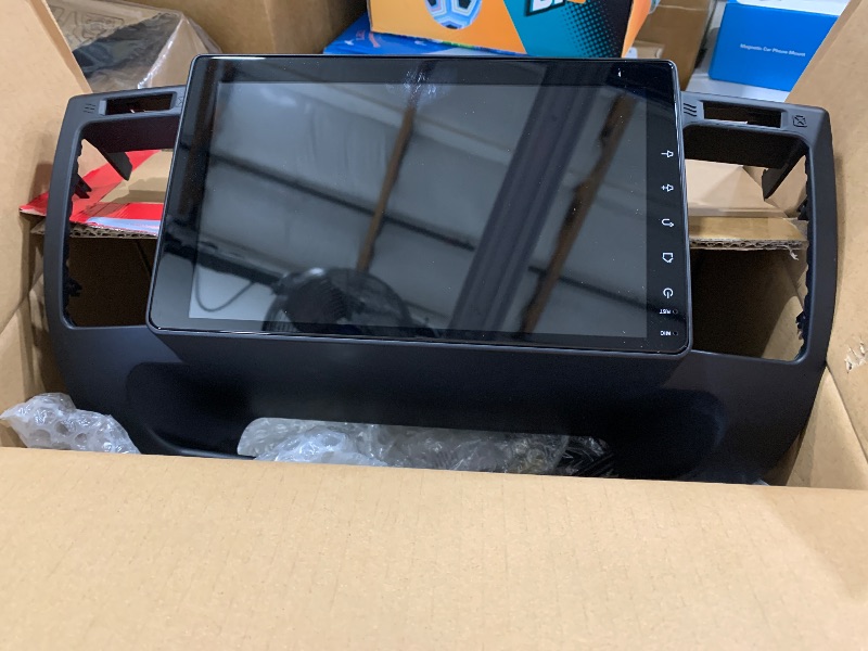 Photo 1 of [4G+64G] 8 Core Android 13 Car Radio for Toyota Camry 2000 2001 2002 2003 2004 2005 2006, 9 inch Touch Screen Camry Stereo, Carplay/Android Auto/32EQ DSP/Bluetooth/WiFi +AHD Backup Camera +MIC