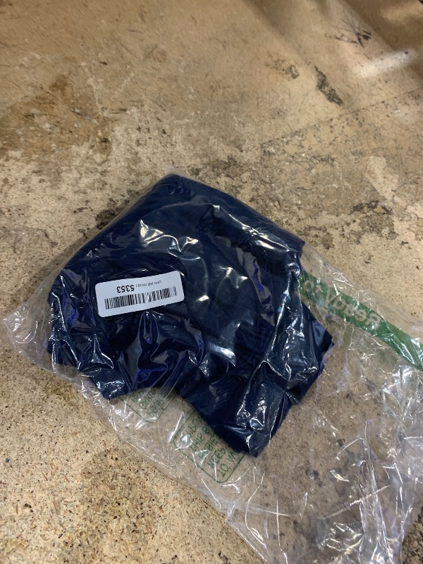 Photo 1 of  NAVY BLUE  Wet Cat – WAP – With Kitty In The Rain T-Shirt XL