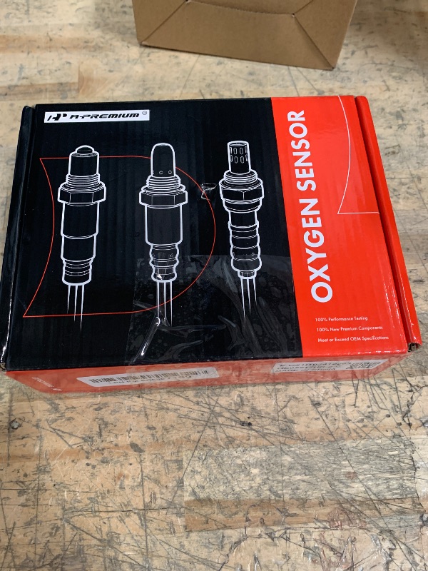 Photo 1 of 
O2 Oxygen Sensor 15717 Downstream Upstream Compatible with 1990-2014 Ford F150 F250 F350 Ranger Escape Explorer Lincoln Mazda Mercury Replaces 15716 15718