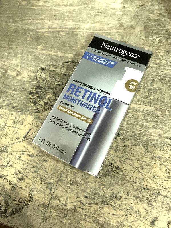 Photo 1 of Neutrogena Retinol Face Moisturizer, Rapid Wrinkle Repair with SPF 30 Sunscreen, Daily Anti-Aging Face Cream with Retinol & Hyaluronic Acid to Fight Fine Lines, Wrinkles, & Dark Spots, 1 fl. oz