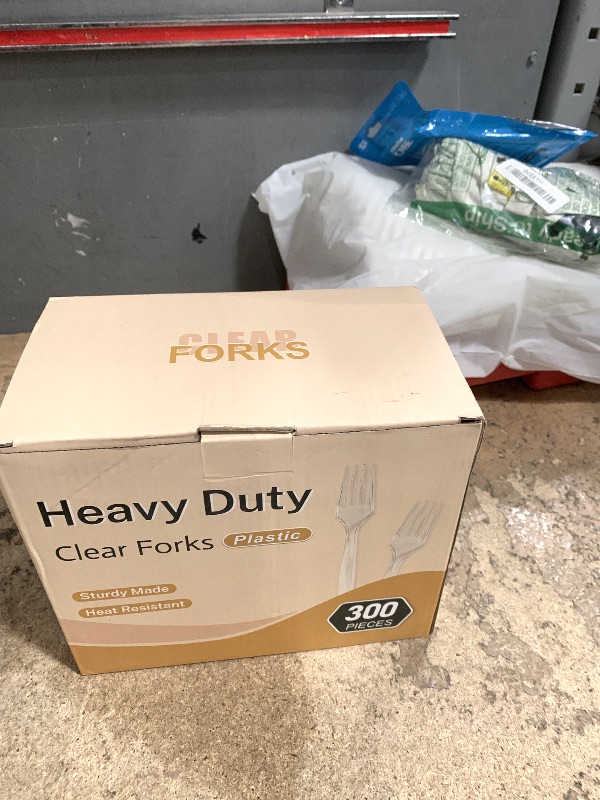 Photo 1 of [300 Count] Clear Heavy Duty Plastic Forks, Disposable Plastic Forks, Fancy Plastic Cutlery, Elegant Disposable Forks, Plastic Utensils Set, Clear Forks Set