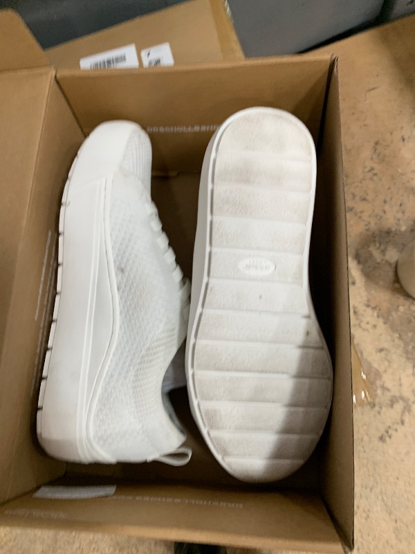 Photo 1 of **SEE NOTES**Dr. Scholl's Shoes Womens Time Off Knit Lace Up Sneaker White Knit 7 M