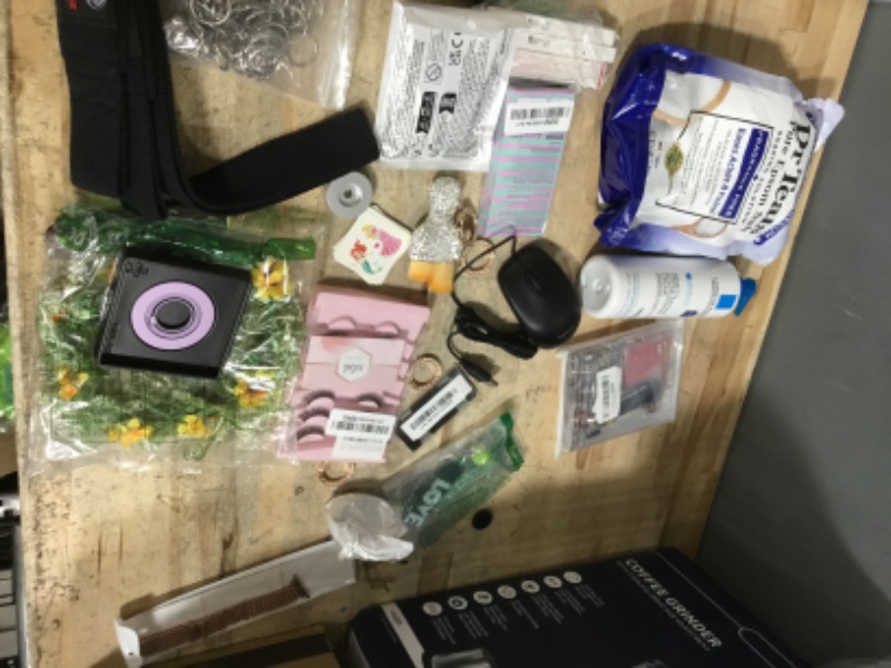 Photo 1 of ***SOLD AS IS - bundle of home essentials/accessories 