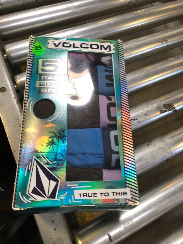 Photo 1 of Volcom Mens Boxer Briefs 5 Pack Poly Spandex Performance Boxer Briefs Underwear (Purple/Black/Navy/Black/Blue, Small)