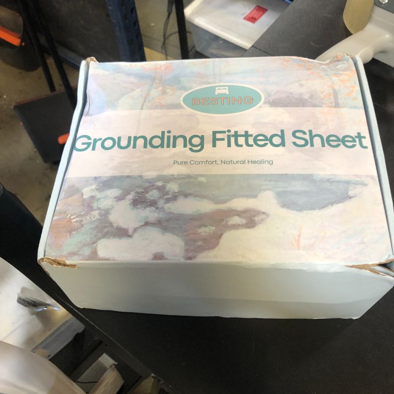 Photo 1 of Grounding Sheets King Size, 10% Silver Fiber 90% Organic Cotton Fitted Grounded Sheet, Earthing Fitted Sheet with Ground Connection Cord for Improved Sleep & Pain Relief (76"x 80"x 15", Gray)