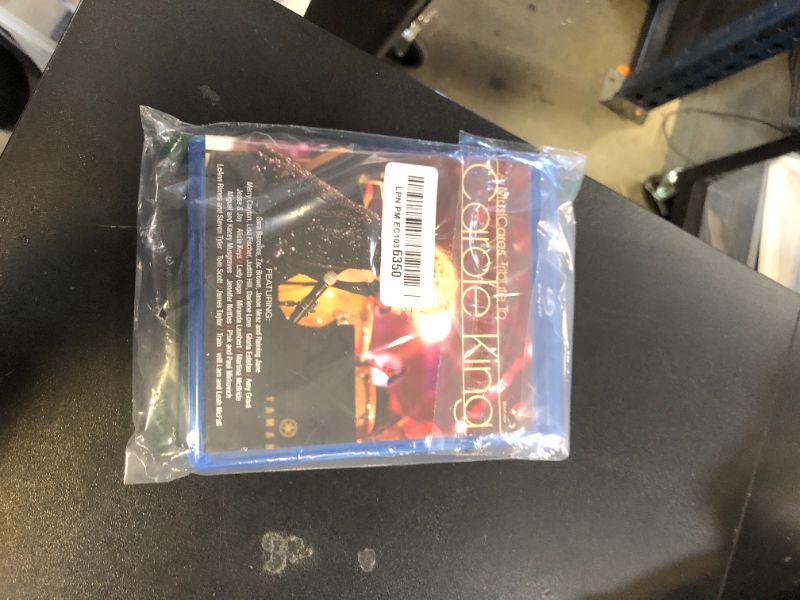 Photo 1 of A MusiCares Tribute To Carole King [Blu-ray]