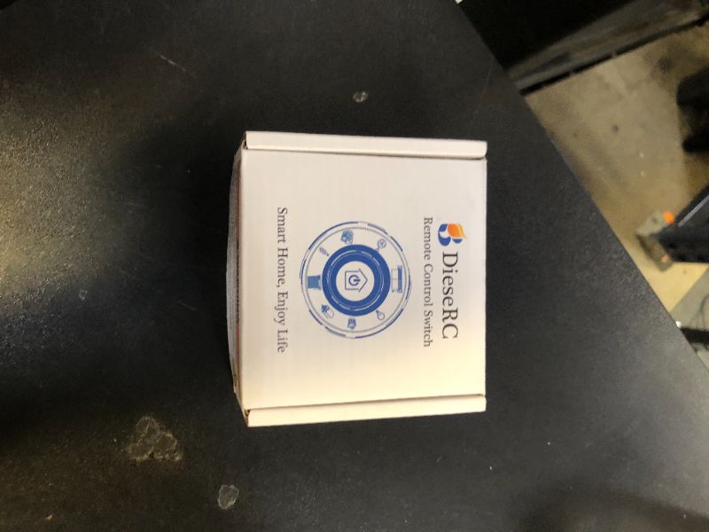 Photo 1 of DieseRC Universal Wireless Remote Control Switch AC 110V 120V 240V 220V 10A 4 Channels RF Relay Receiver Board with 2 Transmitters for Motor Garage Door Light Electric Cylindern