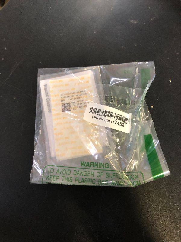 Photo 1 of Nexcare Steri-Strip Wound Closure, Breathable Strips Hold Small Wounds Firmly Closed, Great After Sutures or Staples - 30 Wound Closures