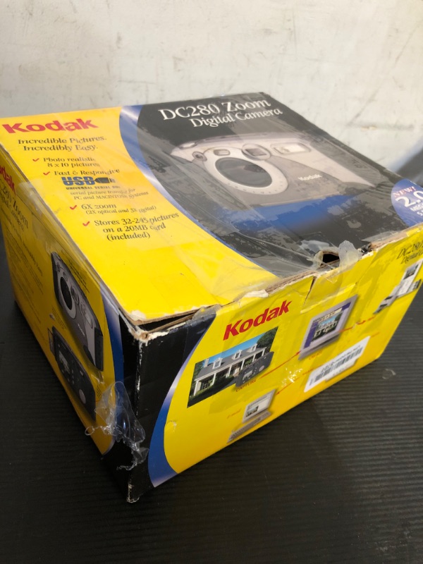 Photo 1 of Kodak DC280 2MP Digital Camera w/ 2x Optical Zoom