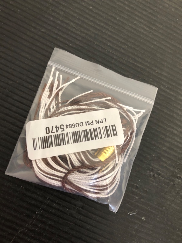 Photo 1 of 2025 Tassel Graduation, Maroon White Graduation Tassel, 2025 Graduation Cap Tassel, 2025 Graduation Tassel with 2025 Year Gold Charms for Graduation Cap, Tassel Accessories for Graduate Hat Ceremonies