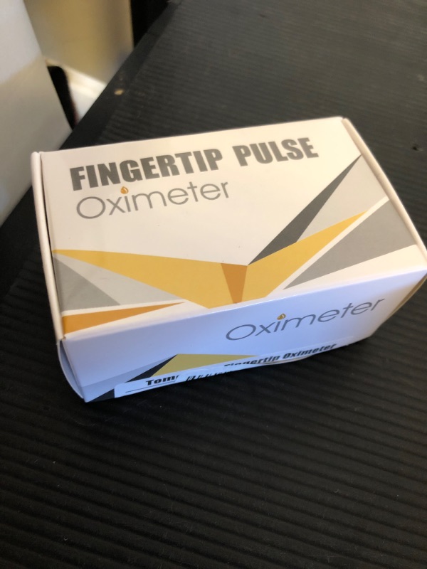 Photo 1 of Tomorotec M130 Fingertip Pulse Oximeter Accurate Blood Oxygen Saturation Level (SpO2), Perfusion Index (PI), Pulse Rate (PR), Respiratory Rate (RR) Monitor Battery Lanyard [Sports & Aviation Use Only]