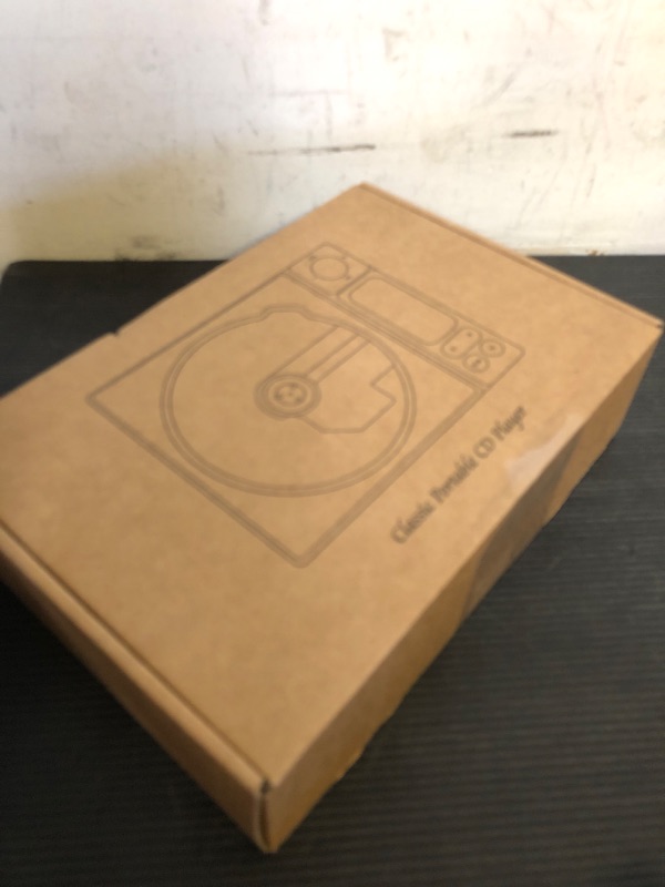 Photo 1 of Leapwell CD Player Portable Bluetooth Desktop CD Players for Home with Speakers Rechargeable Small Retro CD Player with LCD Screen Optical USB White
