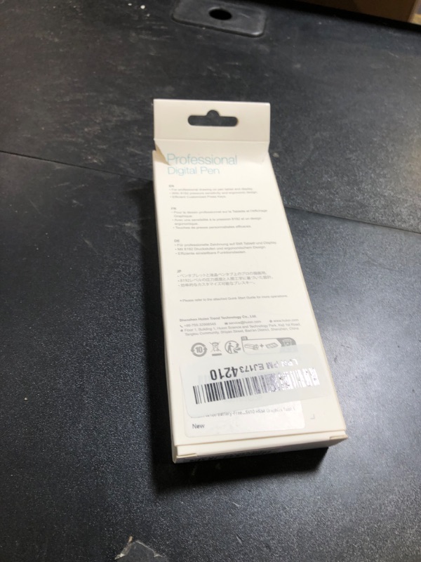 Photo 1 of HUION PW100 Battery-Free Stylus for Huion Inspiroy H640P H950P H1060P H610Pro V2 HS610 HS64 H420X H580X H610X Graphics Tablet